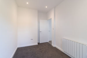 Bedroom- click for photo gallery